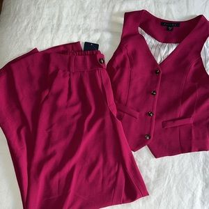 Fucsia colored two piece set